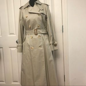 Burberry authentic trench coat